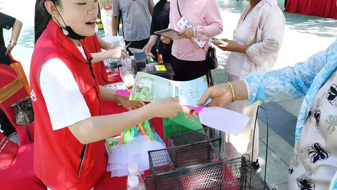 “防制害虫，守护健康”郑州市启动“世界害虫日”宣传活动